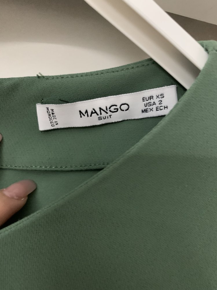 Kurzes Kleid von Mango in Salbeigrün - Größe 36 - Zustand: sehr gut!