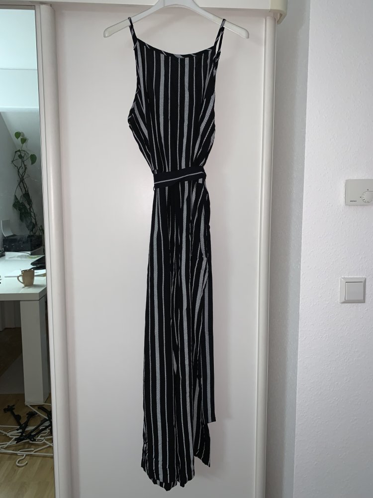Gestreifter Jumpsuit von C&A - Größe 36 - Zustand: neu!