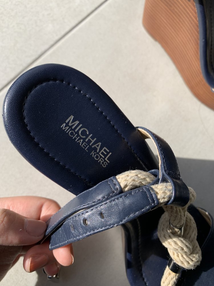 Keilsandalette Michael Kors - Größe 35 - Zustand: neu!