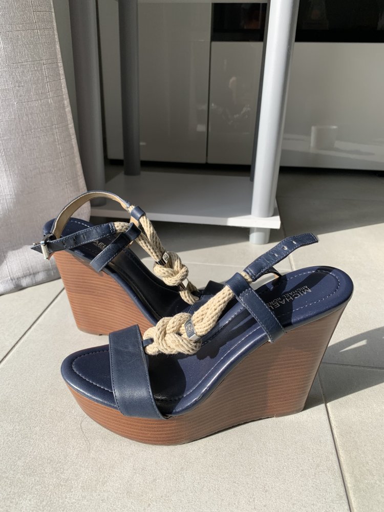 Keilsandalette Michael Kors - Größe 35 - Zustand: neu!