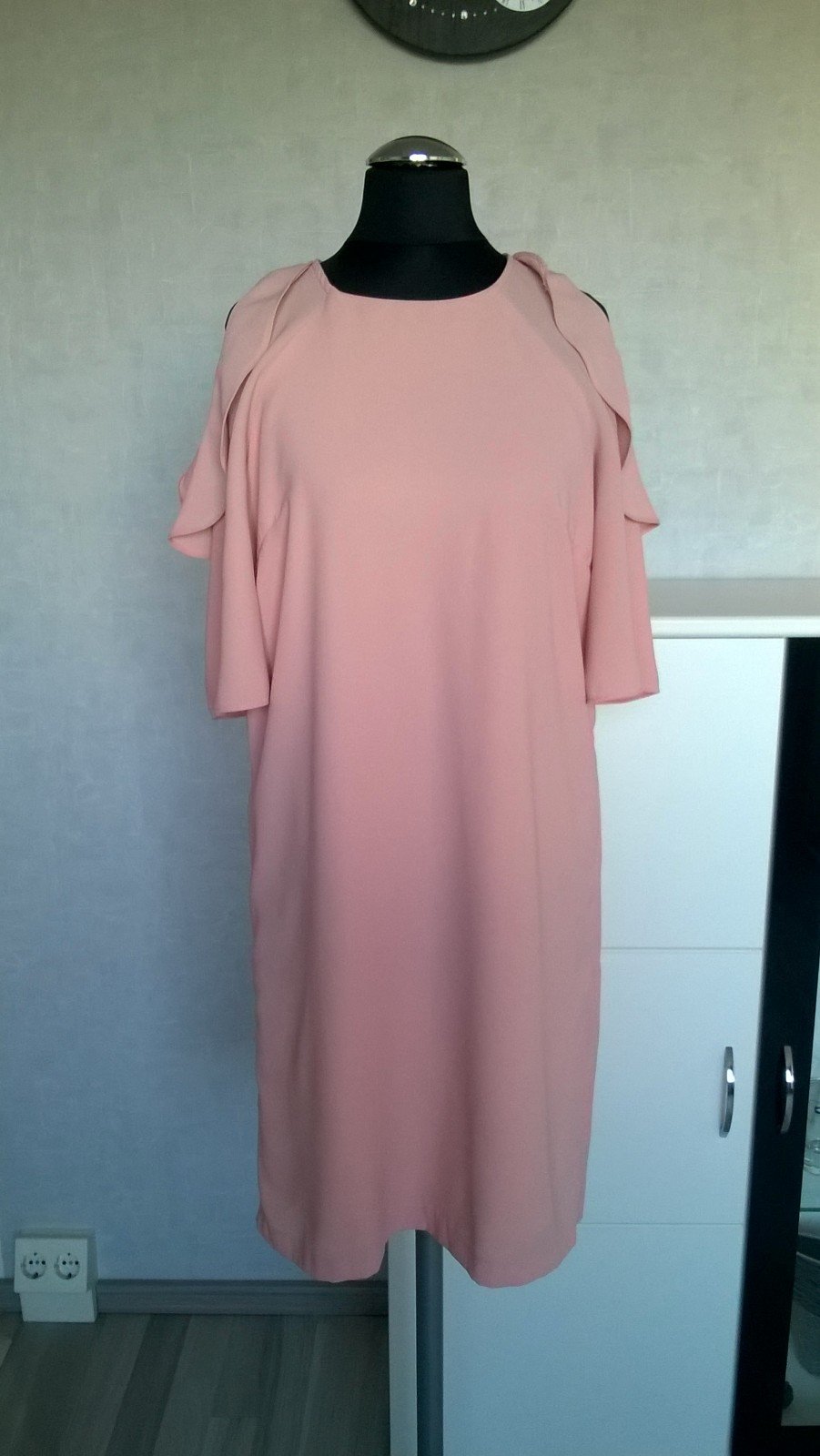 Kleid Chiffonkleid Midikleid Kurzarm mit Volants schulterfrei altrosa Gr. 36 Promod