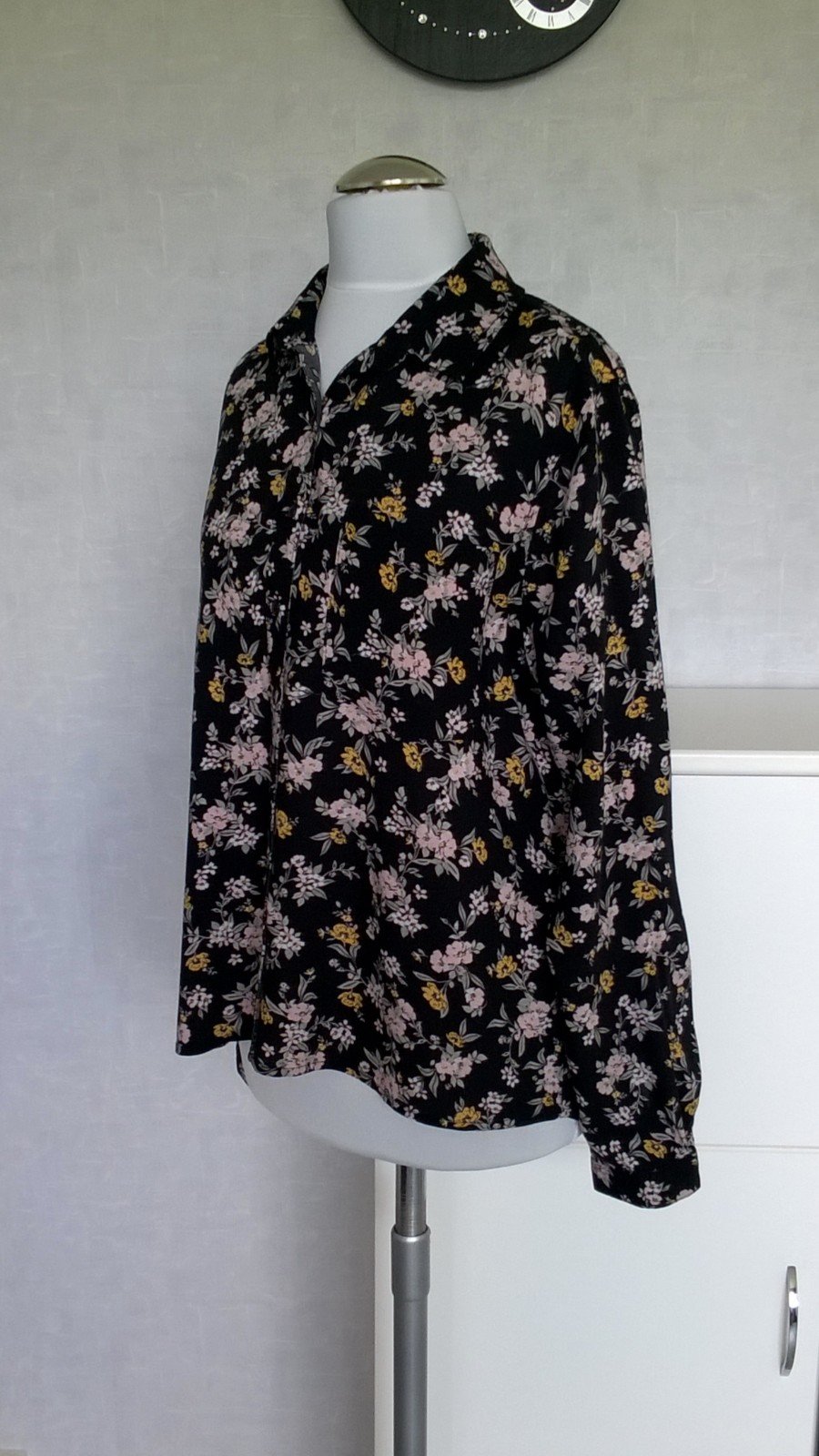 Bluse Hemd Shirt Oberteil Langarm schwarz altrosa gelb Blumen Gr. 38 Clockhouse