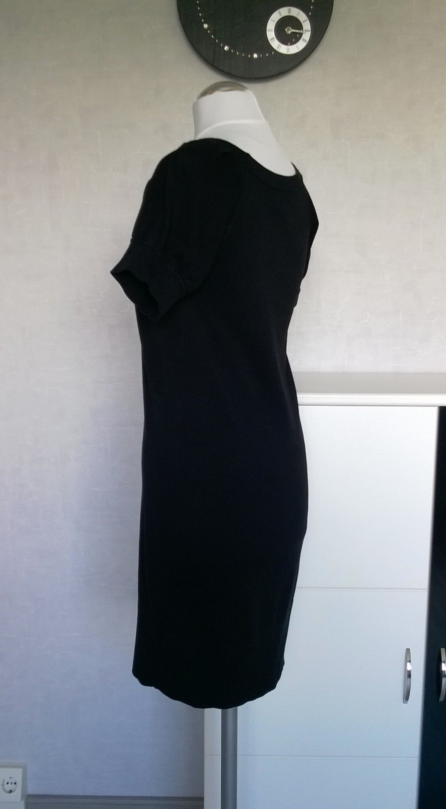 Strickkleid Kurzarm Feinstrick schwarz Gr. S Mng Basics