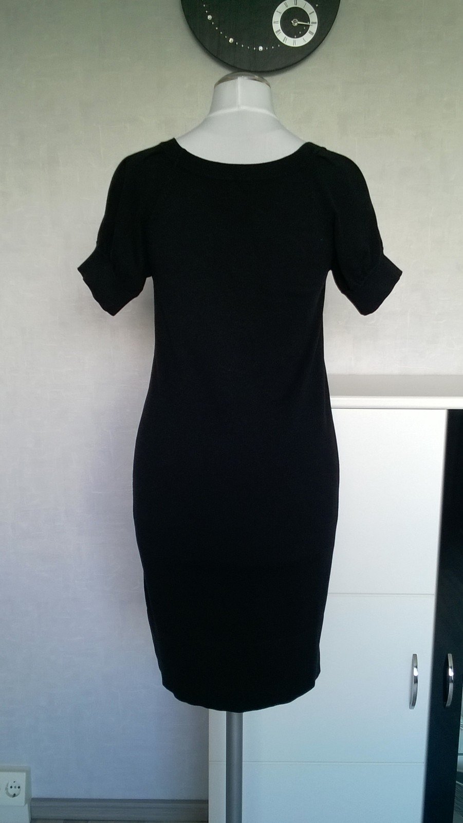 Strickkleid Kurzarm Feinstrick schwarz Gr. S Mng Basics