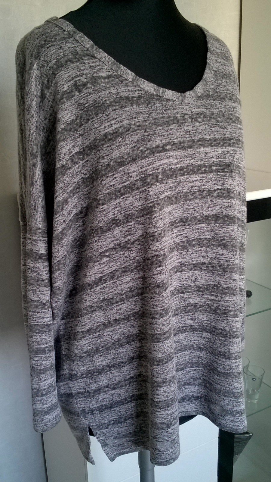 Pulli Strickpulli Pullover Oberteil Oversize Feinstrick grau meliert gestreift Gr. XS Yessica