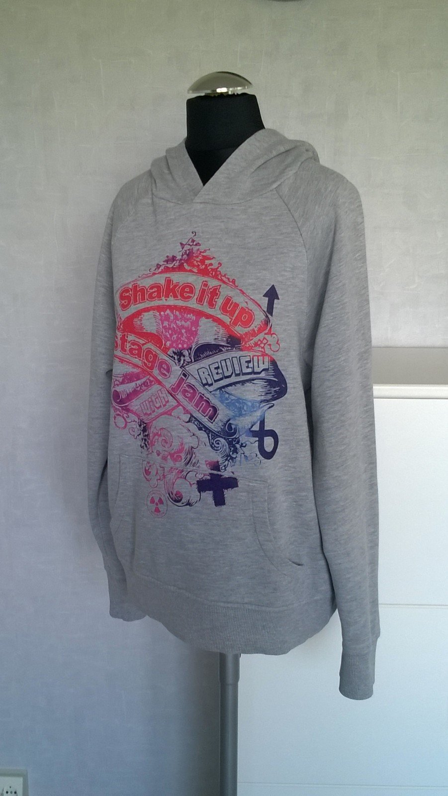 Sweatshirt Hoodie Pulli Pullover Oberteil grau meliert mit Print Gr. S Review