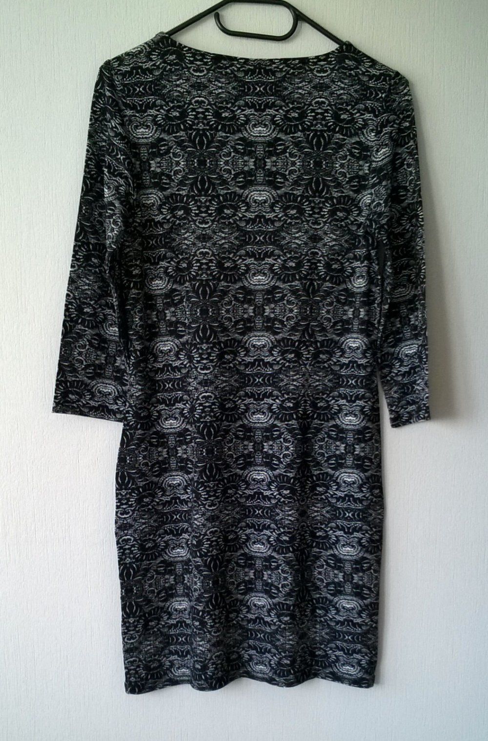 Kleid Minikleid ¾- Arm schwarz weiß gemustert Gr. 38 AJC neu mit Etikett
