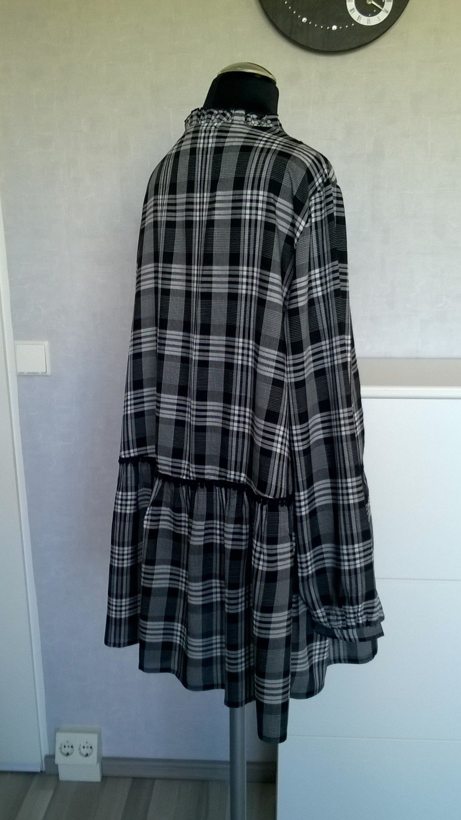 Longbluse Tunika Schlupfbluse Bluse Kleid schwarz weiß kariert Gr. 38 Aniston Casual neu