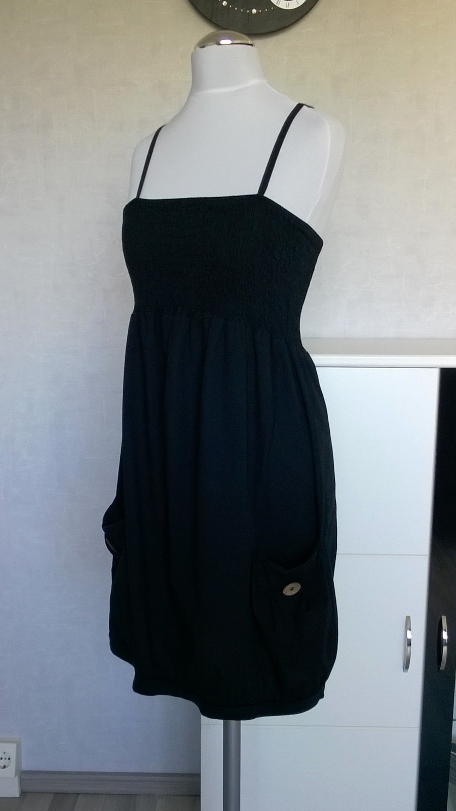 gesmoktes Trägerkleid Kleid schwarz Gr. 36/38 Made in Italy