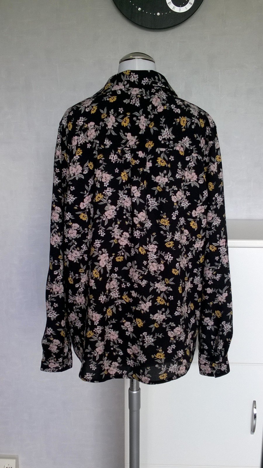 Bluse Hemd Shirt Oberteil Langarm schwarz altrosa gelb Blumen Gr. 38 Clockhouse