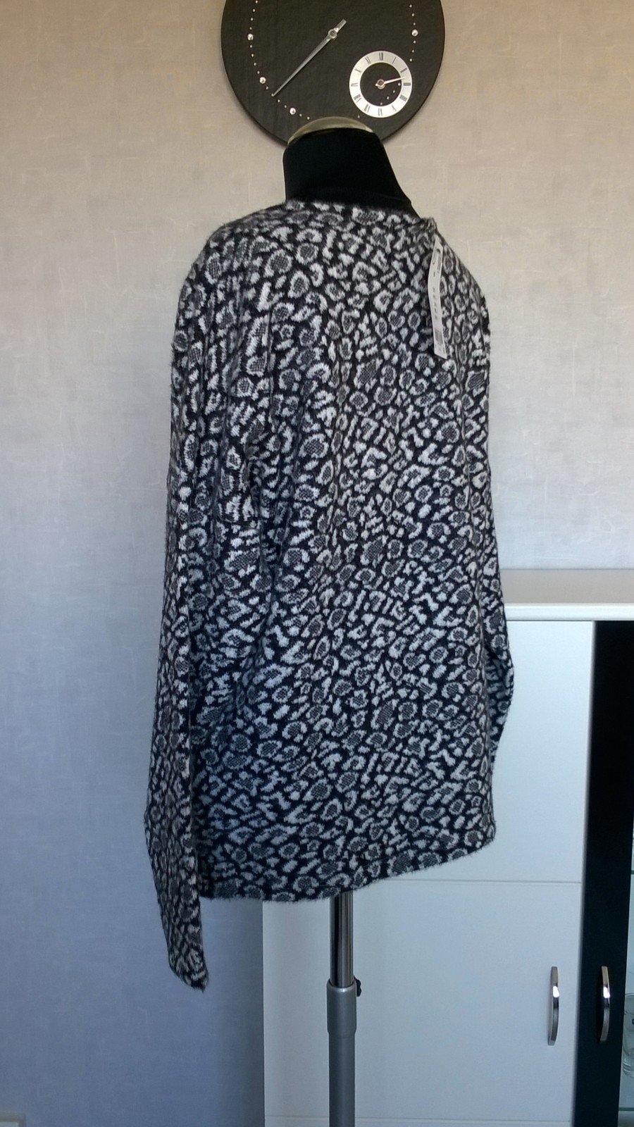 Pullover Pulli Oversize schwarz weiß Leo Gr. M Orsay neu mit Etikett
