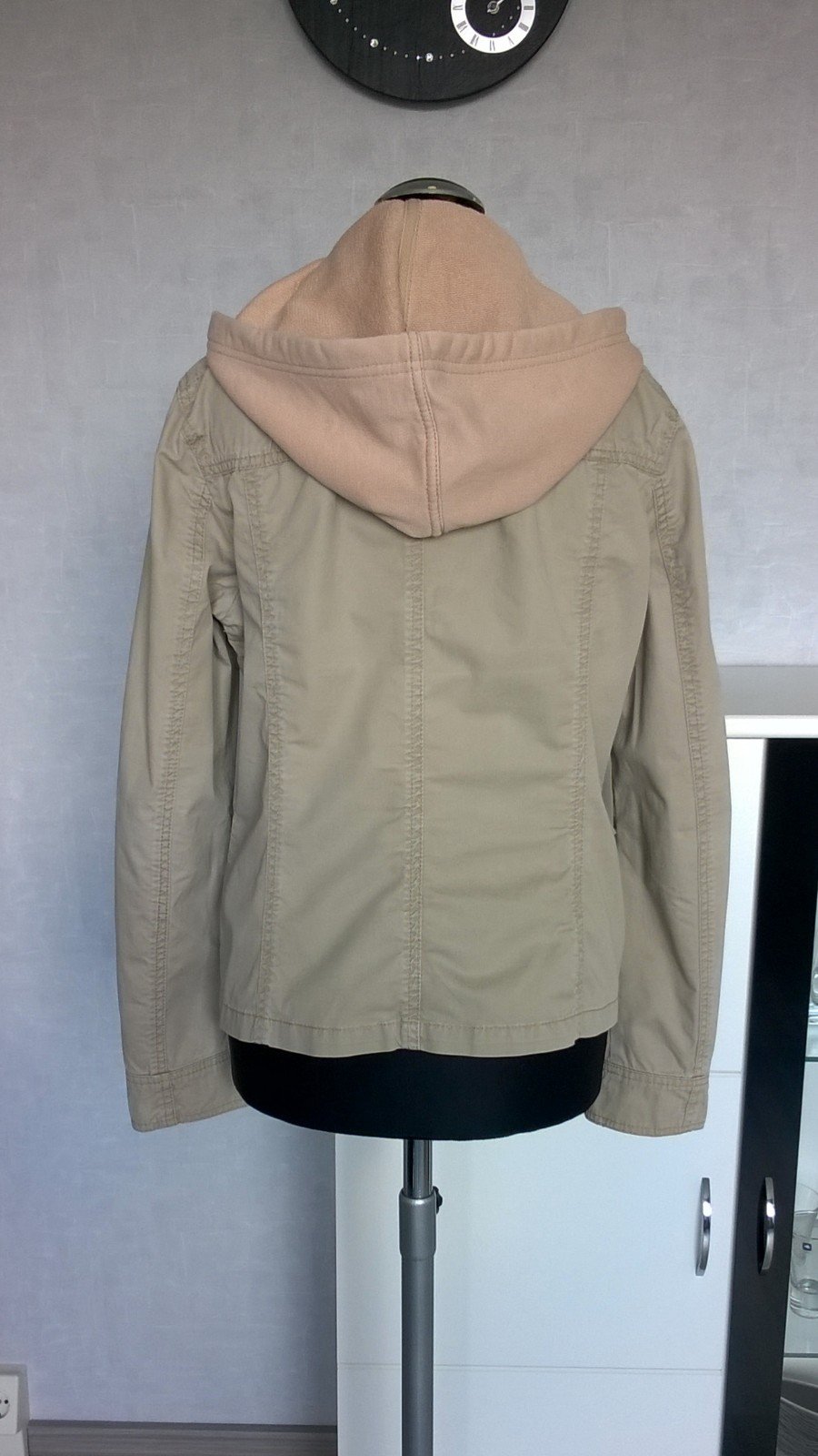Jacke mit Kapuze beige Gr. 38 Esprit