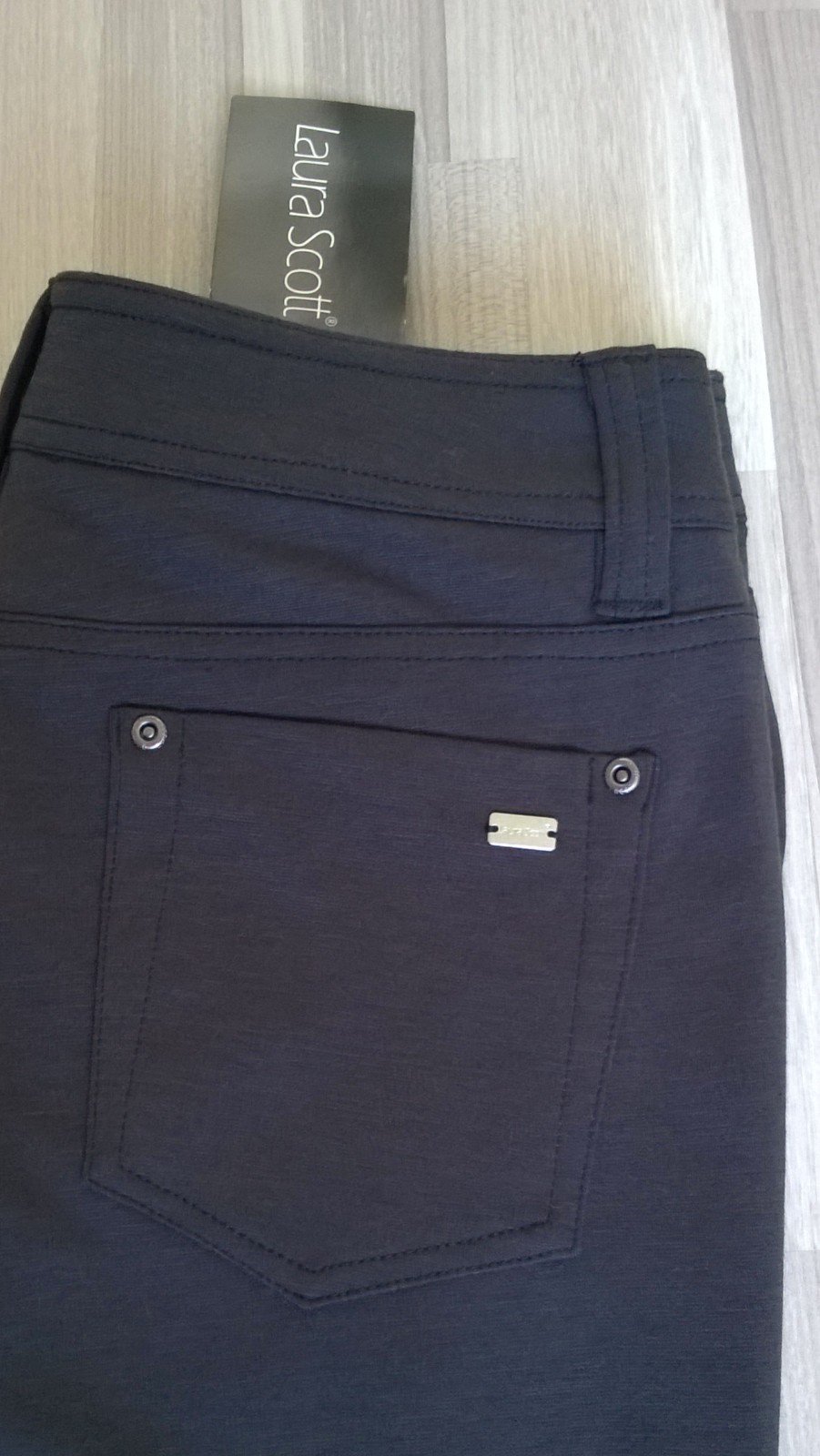 Hose anthrazit Gr. 36 Laura Scott neu mit Etikett