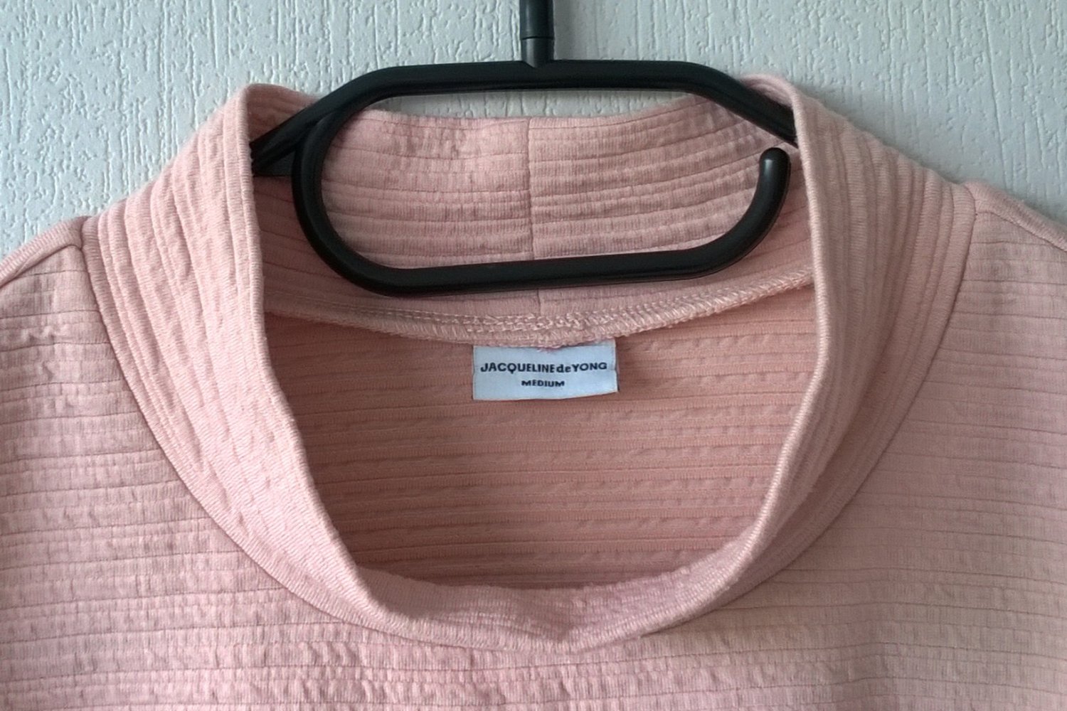 strukturiertes Shirt Pulli Oberteil Longsleeve Langarm altrosa nude Gr. M Jacqueline de Yong
