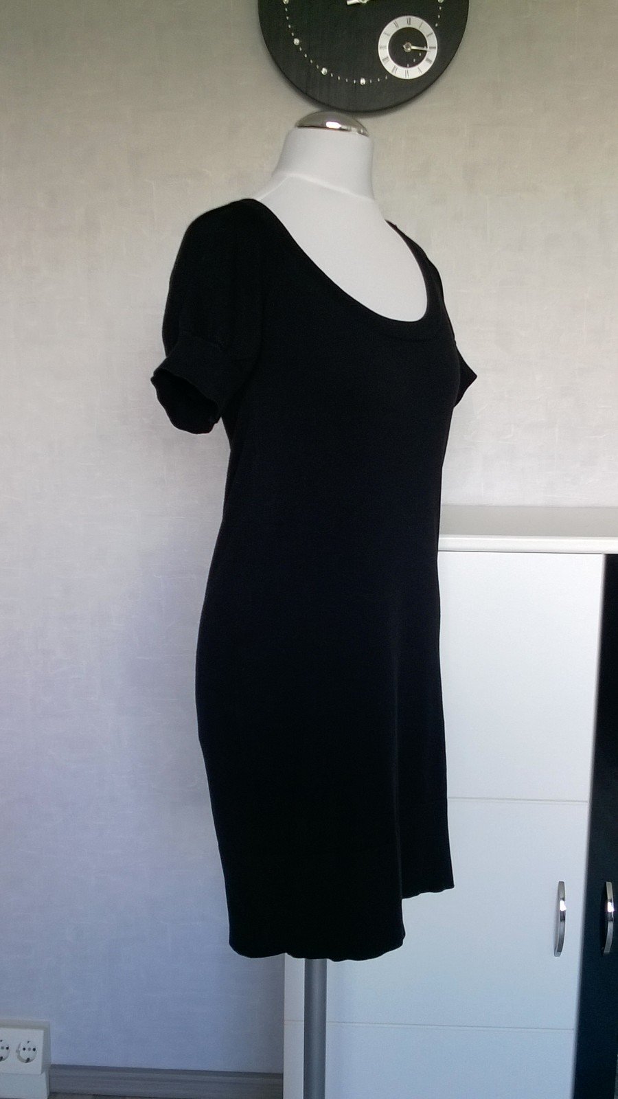 Strickkleid Kurzarm Feinstrick schwarz Gr. S Mng Basics