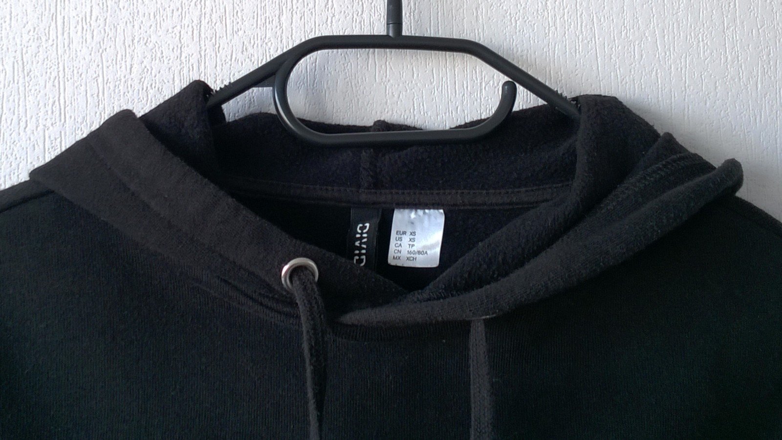 Sweatshirt Hoodie Oversize Pulli Pullover Shirt Oberteil crop Langarm schwarz weiß Print Gr. XS h&m Divided