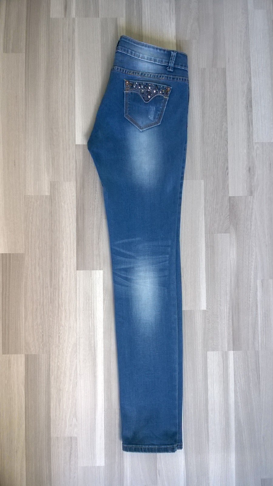 Skinny Jeans Röhre Ripped Hose destroyed blau mit Steinen Ker-bix-ker forever