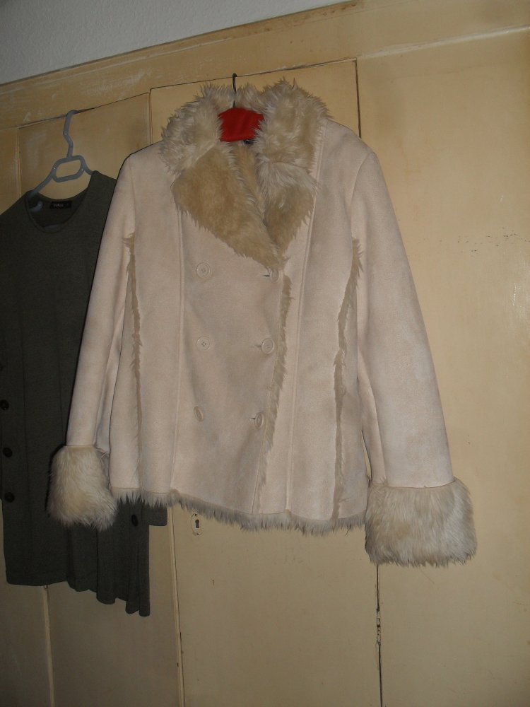 Kurze Winterjacke