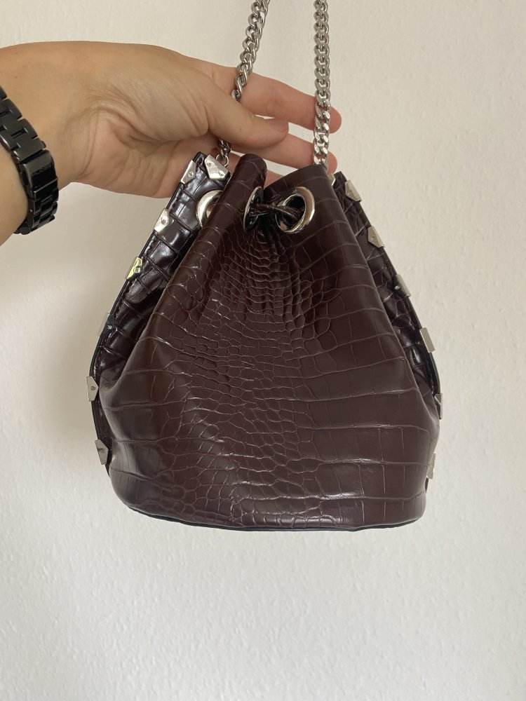 Zara Tasche