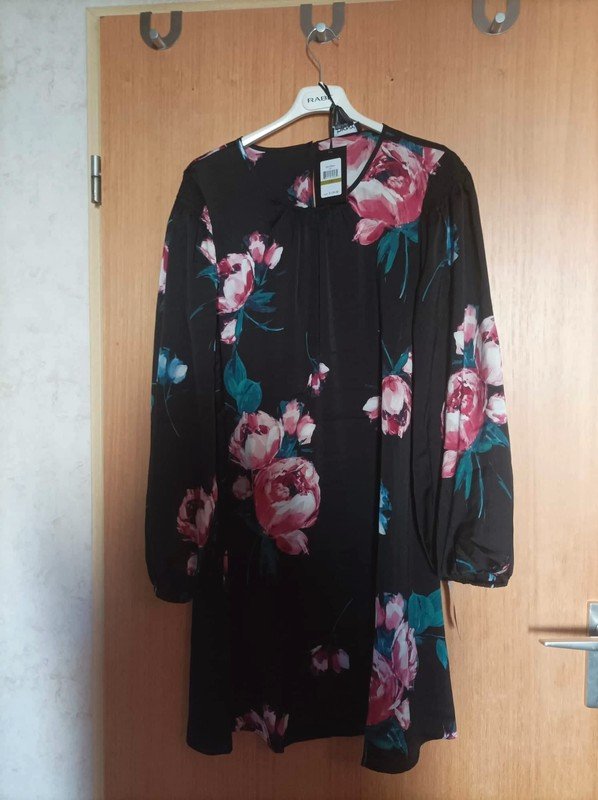 Kleid von DKNY