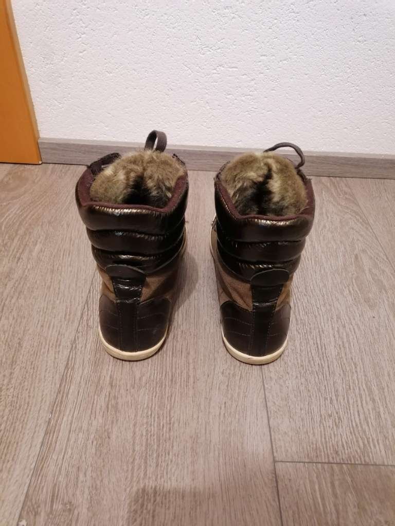 Sneaker 