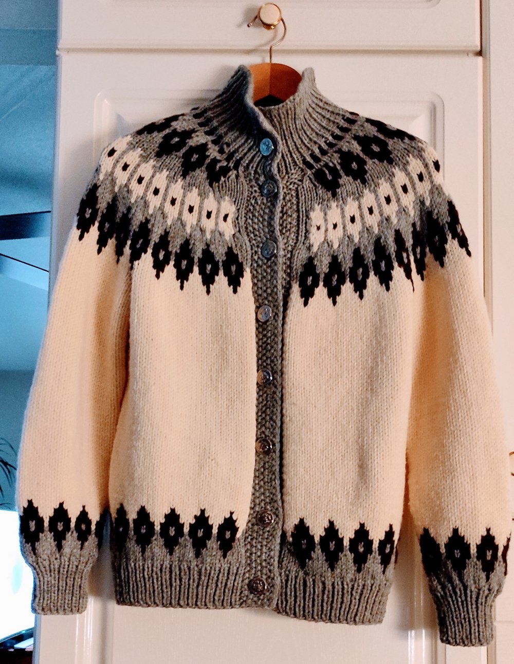 Strickjacke gr 40/42