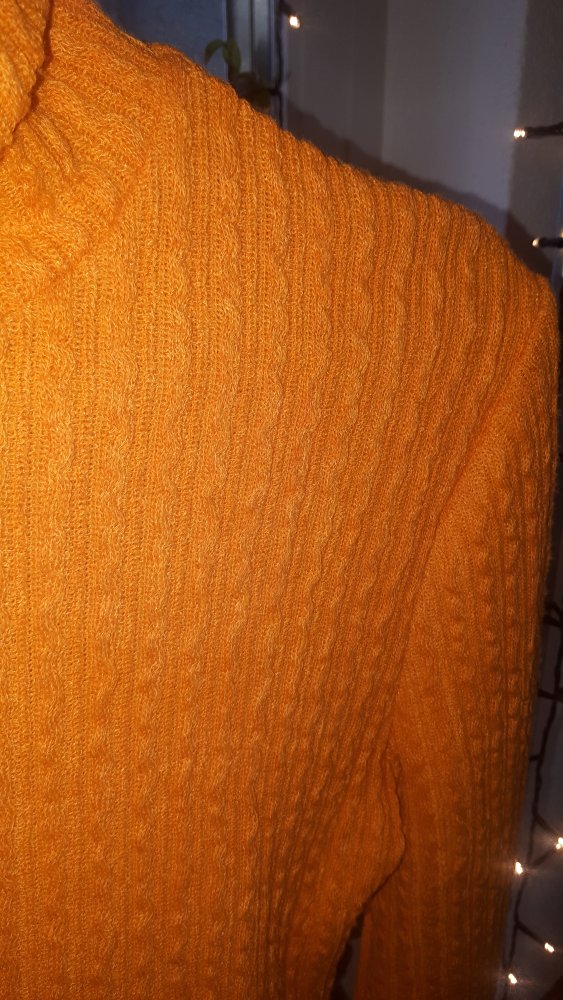 Cropped Jumper