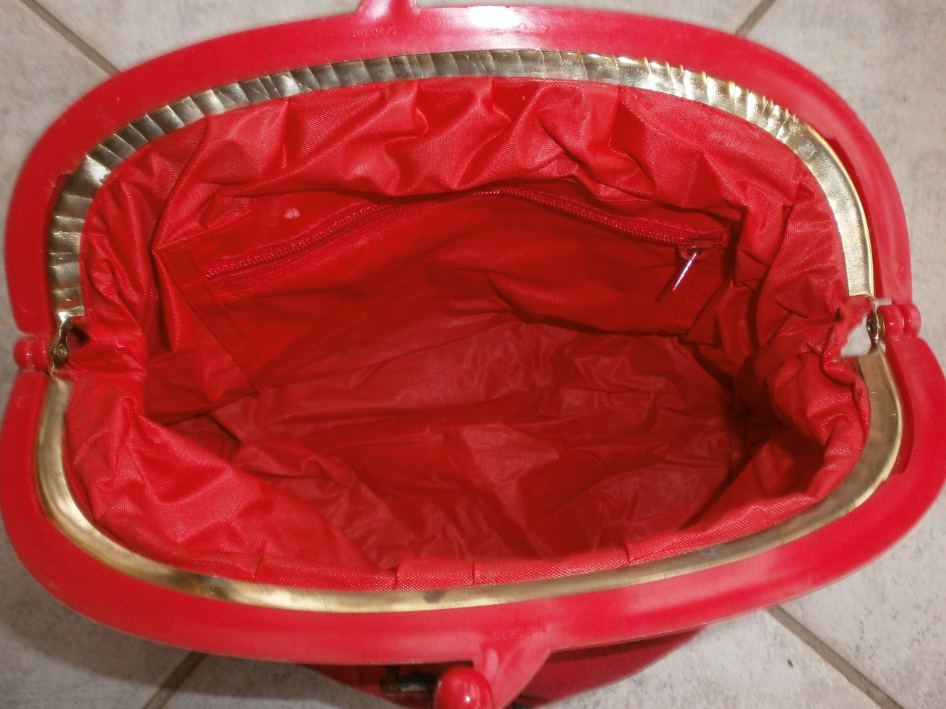 Kosmetiktasche und Schminktasche, Set, rot mit Enten, unbenutzt