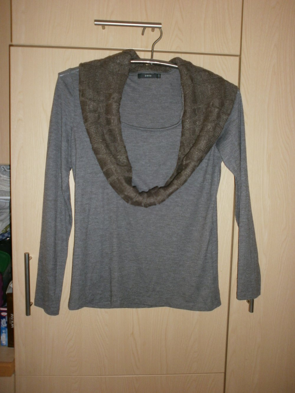 Langarm T-Shirt Zero, braun mit Schalkragen Gr. 40