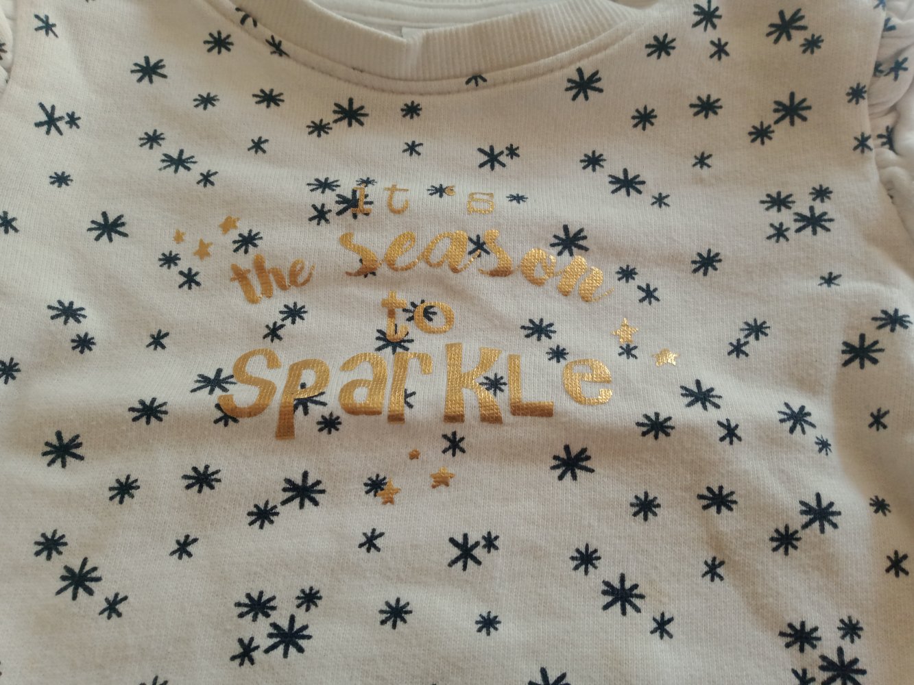 weisser Pulli 