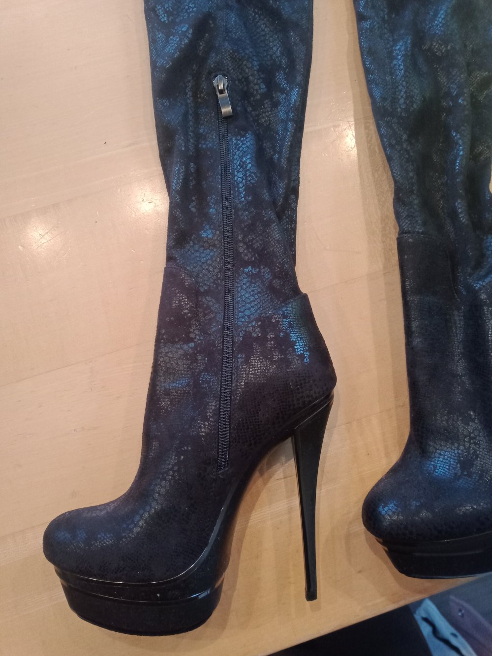 Buffalo Stiefel High Heels Plateau Gr. 36