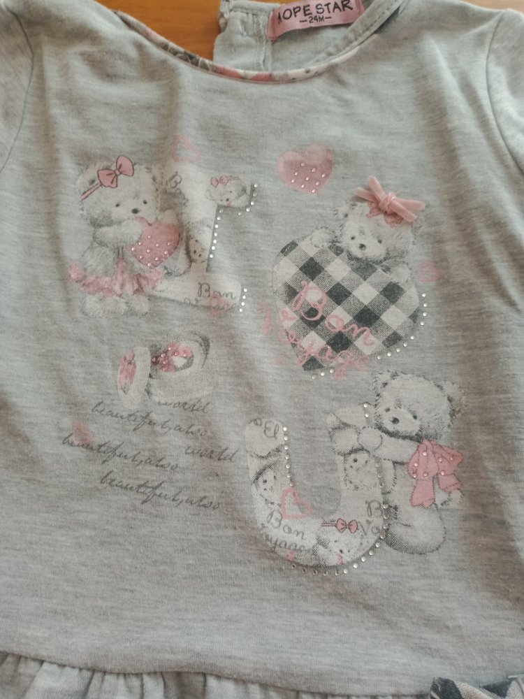 graues Sweatshirt mit Bärchen