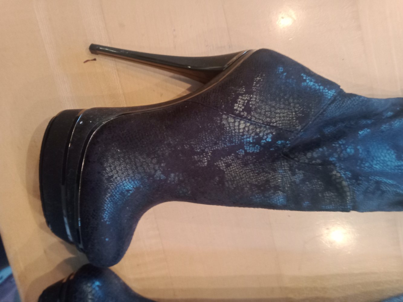 Buffalo Stiefel High Heels Plateau Gr. 36