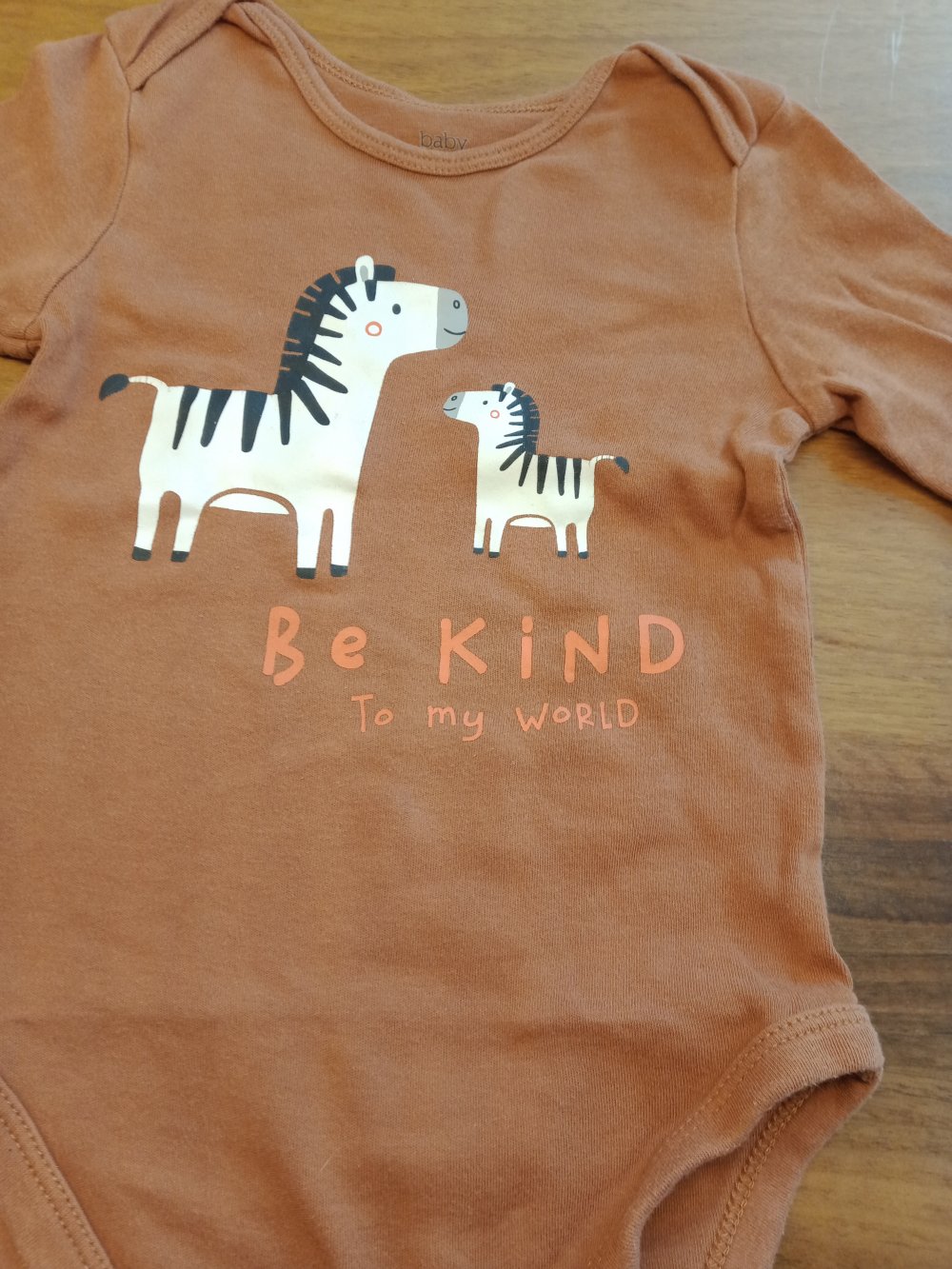 brauner Body langarm Zebra