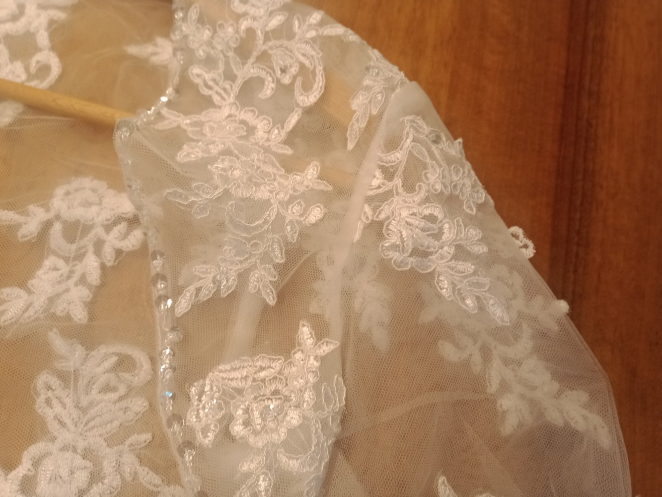 Spitzenbolero elfenbeinfarben