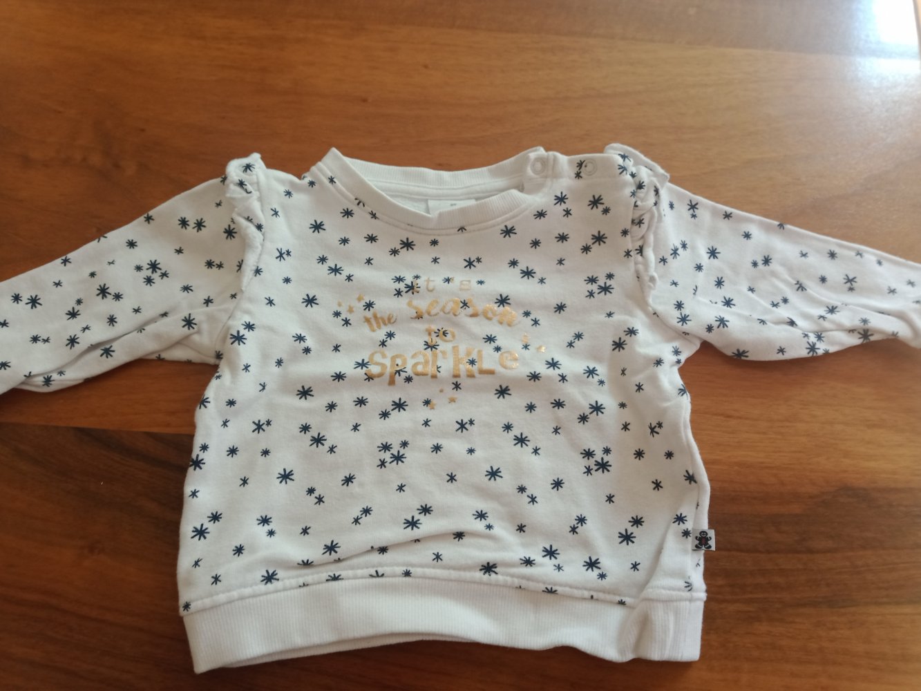 weisser Pulli 
