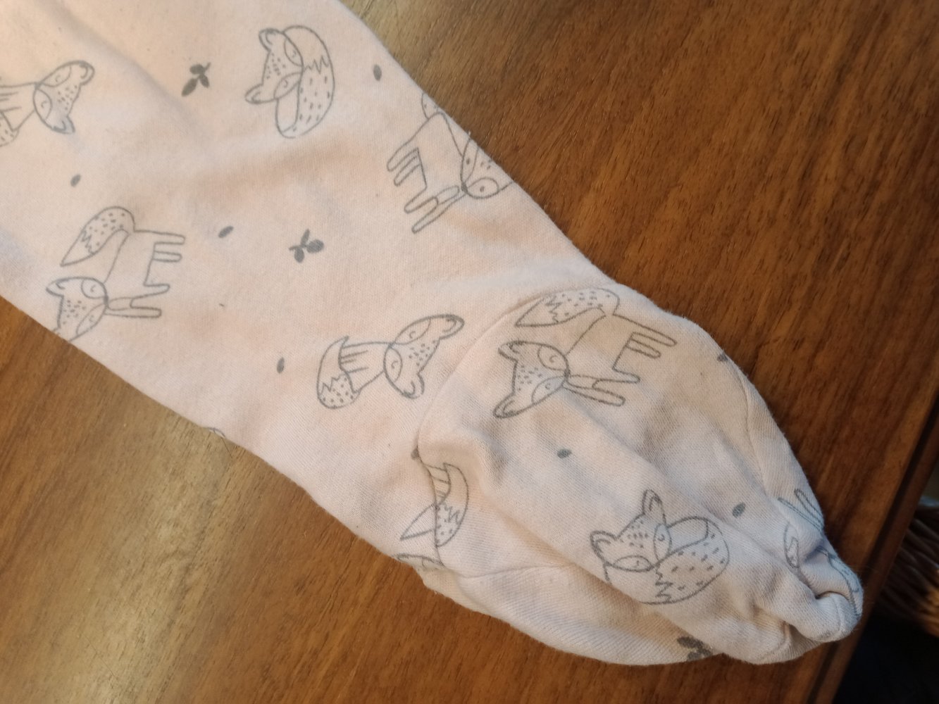 Pijama rosa mit Kätzchen