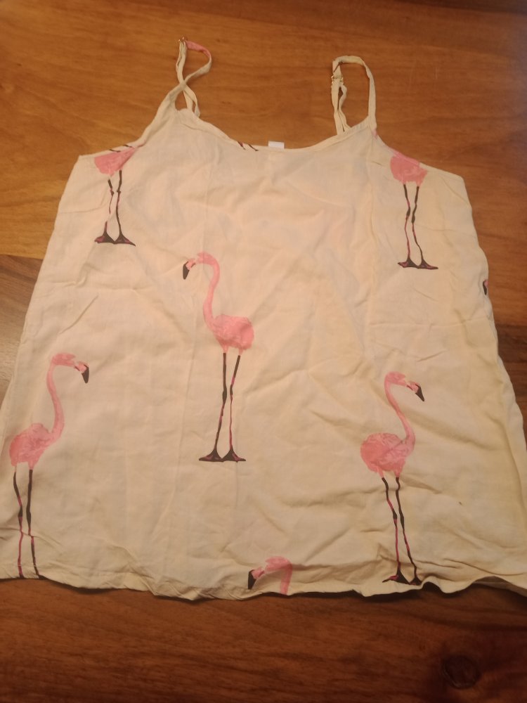 braunes Top mit Flamingos