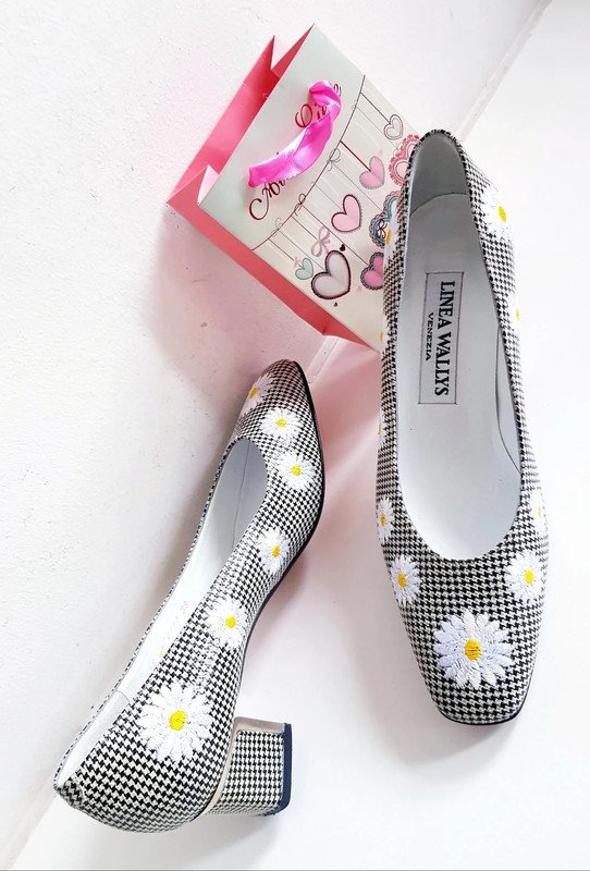 Damenschuhe Pumps, Blumenmuster & Karomuster NEU Gr. 39