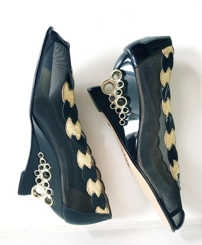 Damenschuhe Fa. Sguro / ital. / Pumps Exclusiv schwarz & Gold Gr.39 NEU