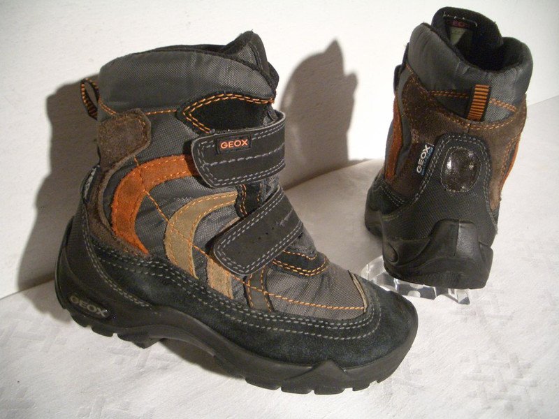 GEOX Winterschuhe Stiefel Wildleder bunt Gr 33