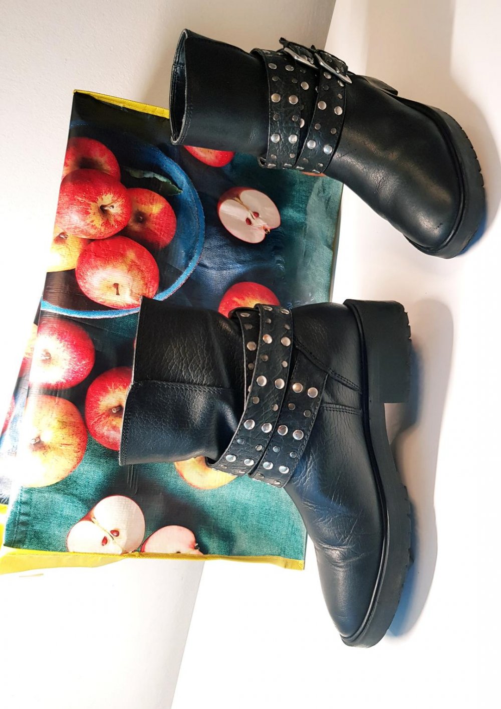 Stiefel Biker Boots Purtugal schwarz Schnallen Nieten. Gr. 37