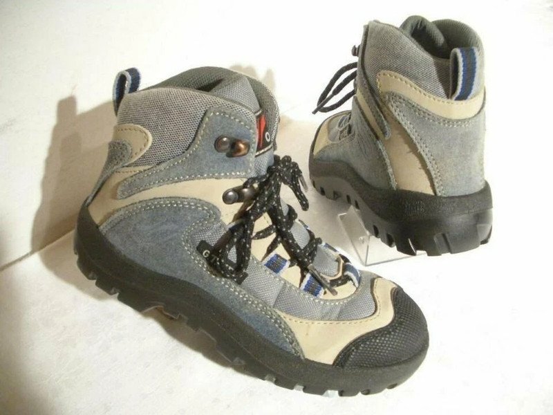 Hallo Liebe Leu't Winter oder Wanderstiefel Gr. 31 -=TOP=-