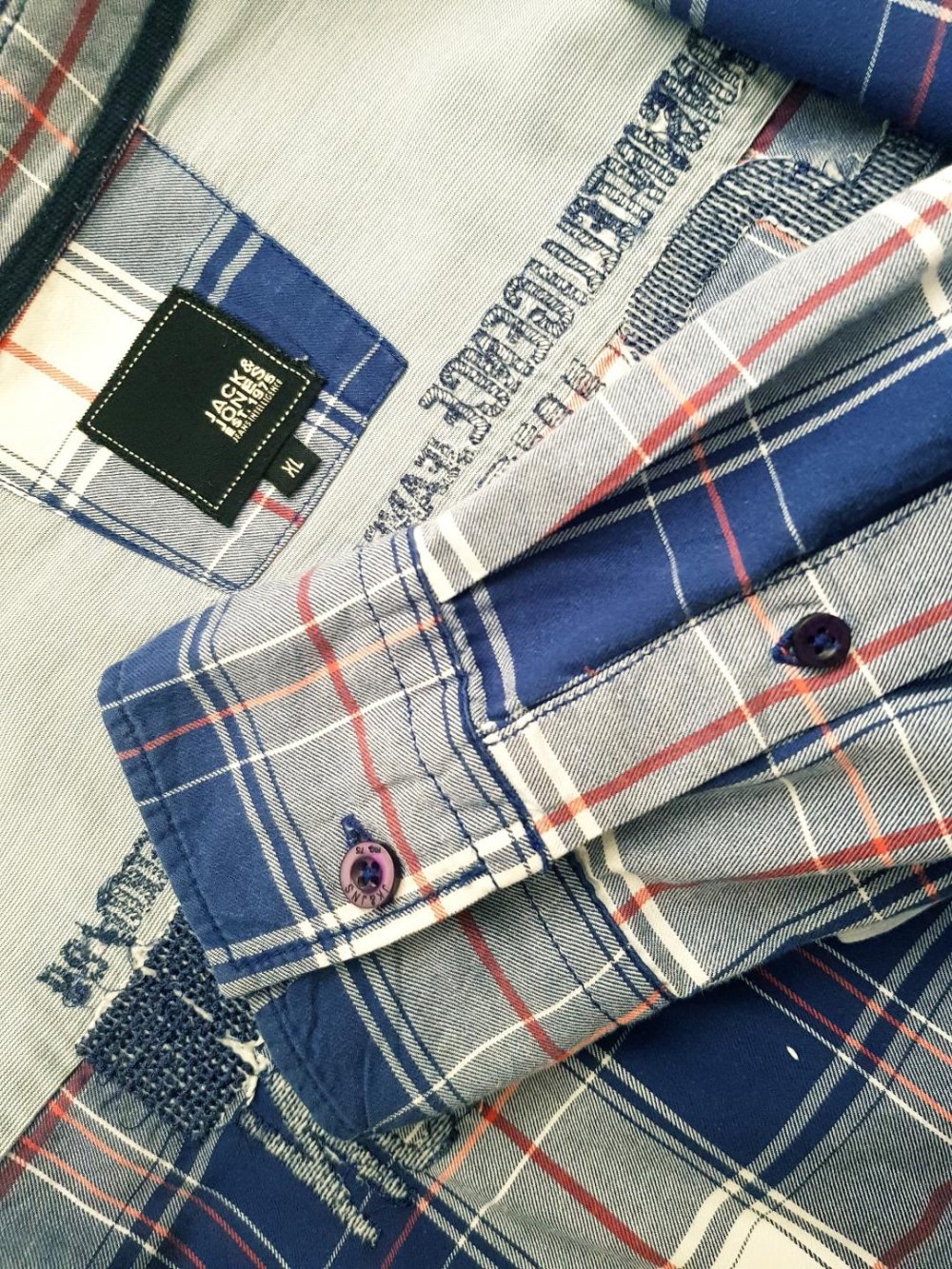 Langarmhemd Jack&Jones -Modisches Karomuster Gr. -XL- TOP