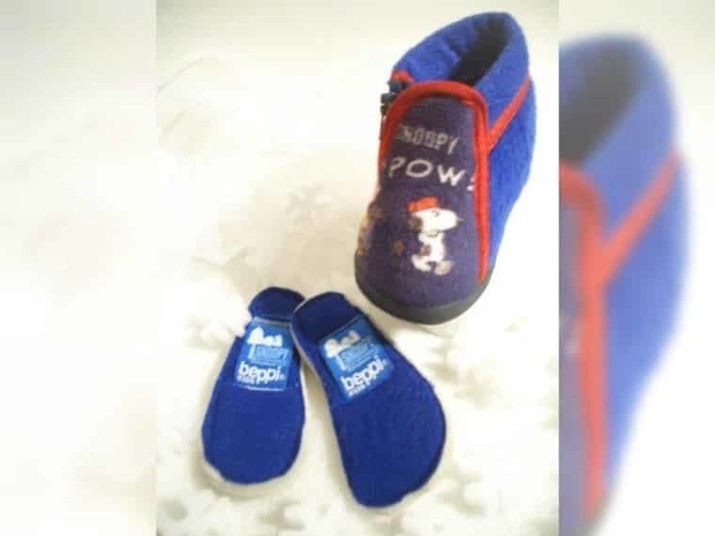 Snoopy Kinder Schuhe Baby Jungen o. Mädchen Gr. 18