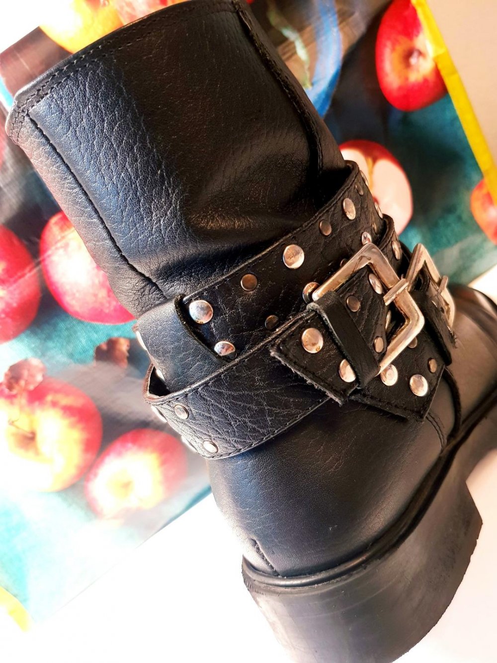 Stiefel Biker Boots Purtugal schwarz Schnallen Nieten. Gr. 37