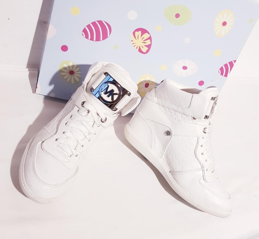 Damenschuhe MK Sneaker Gr. 36-37 weiß TOP