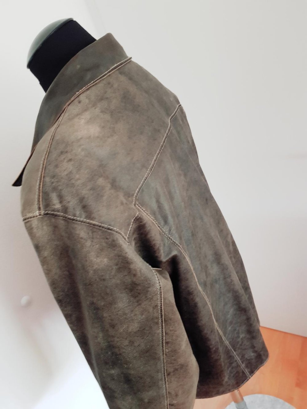 Herren Lederjacke in braun Fa. Milestone Top- Look