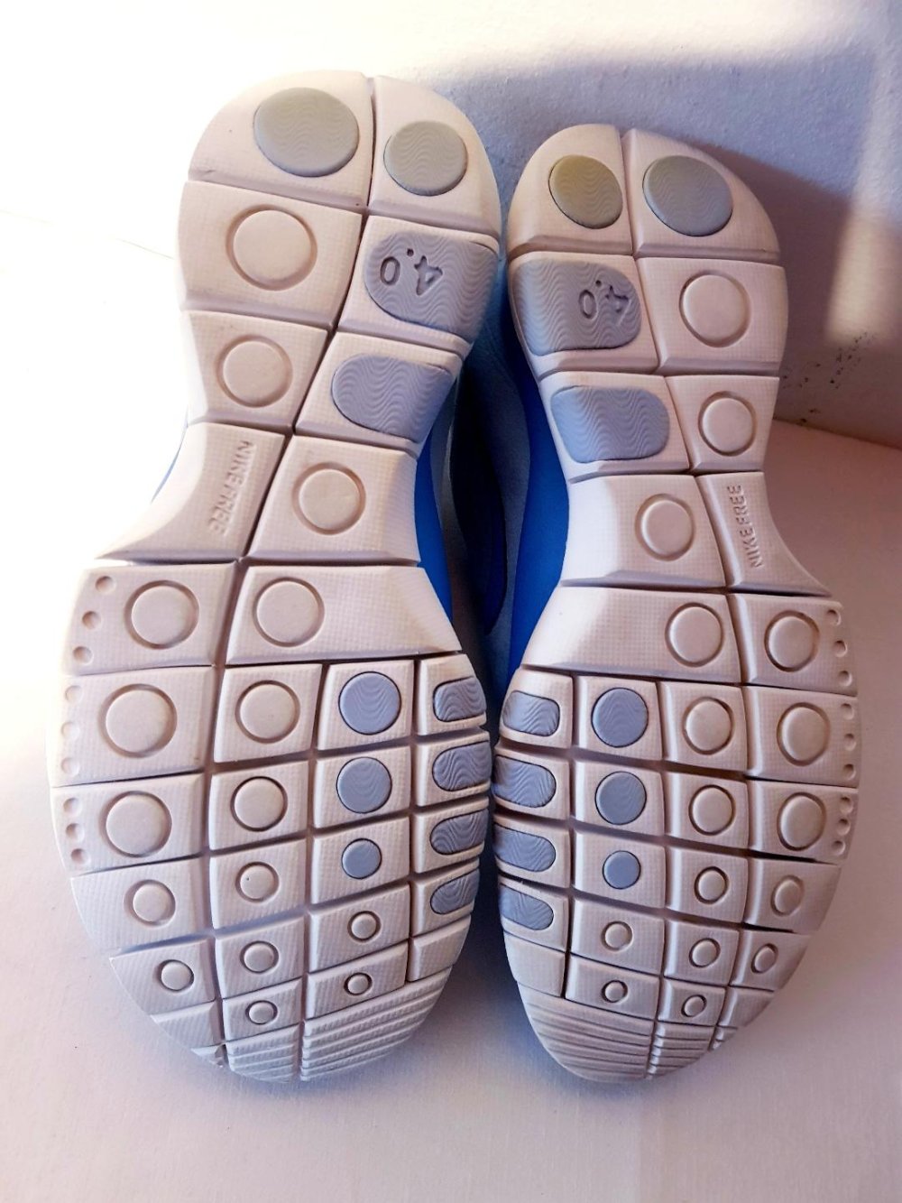 Nike 4.0 Sneaker/Schuhe hellblau Wildleder Gr. 40