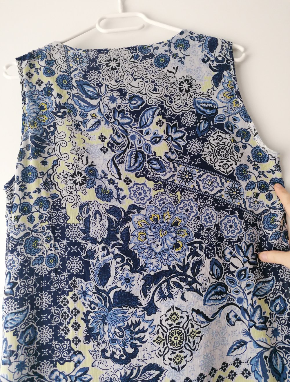 Kurzes, lockeres Sommerkleid in Blau von CandA Premium